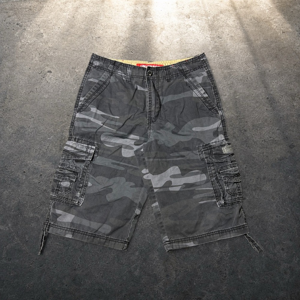 Unionbay Grey Camo Cargo Shorts Boys Size 14 Skater Y2K Baggy Retro